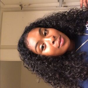 Meet your Posher, Karly